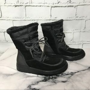 BareTraps Snow Black Suede Boots Stay Dry system